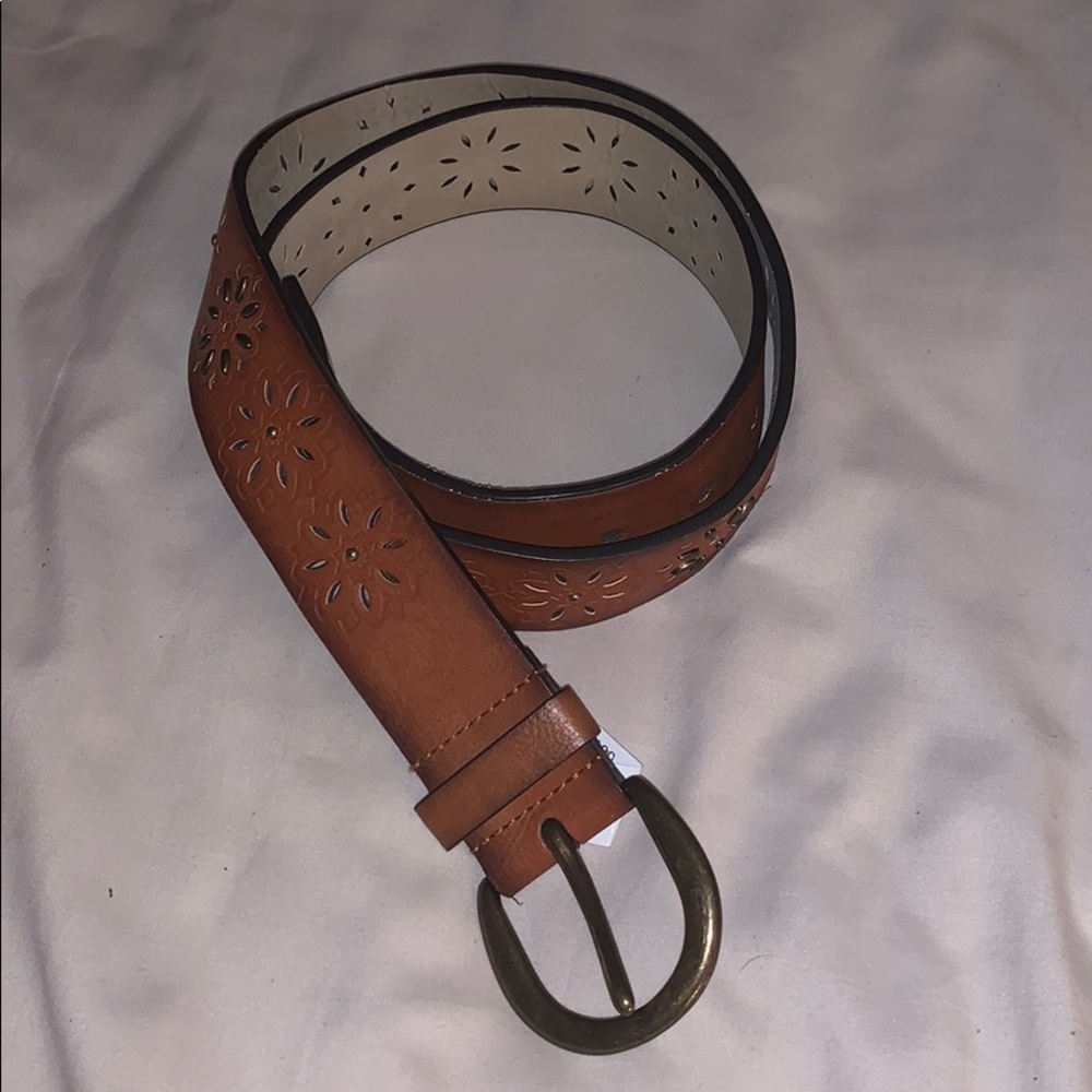Cutout boho belt